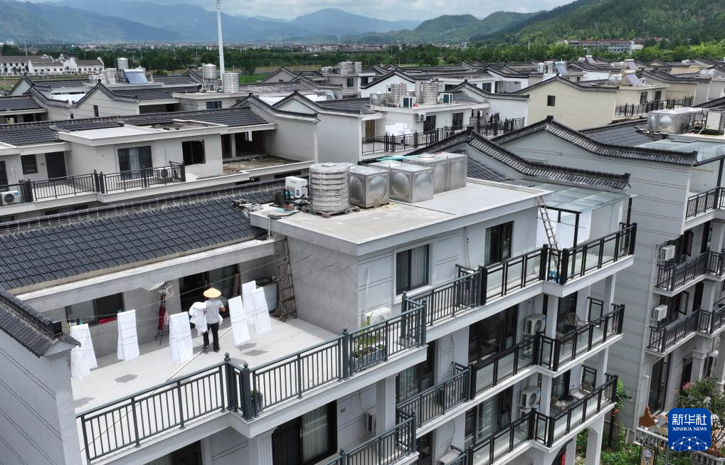 ｜仙居民宿产业：让“看过来”成为“留下来”尊龙凯时ag旗舰厅锚定现代化 改革再深